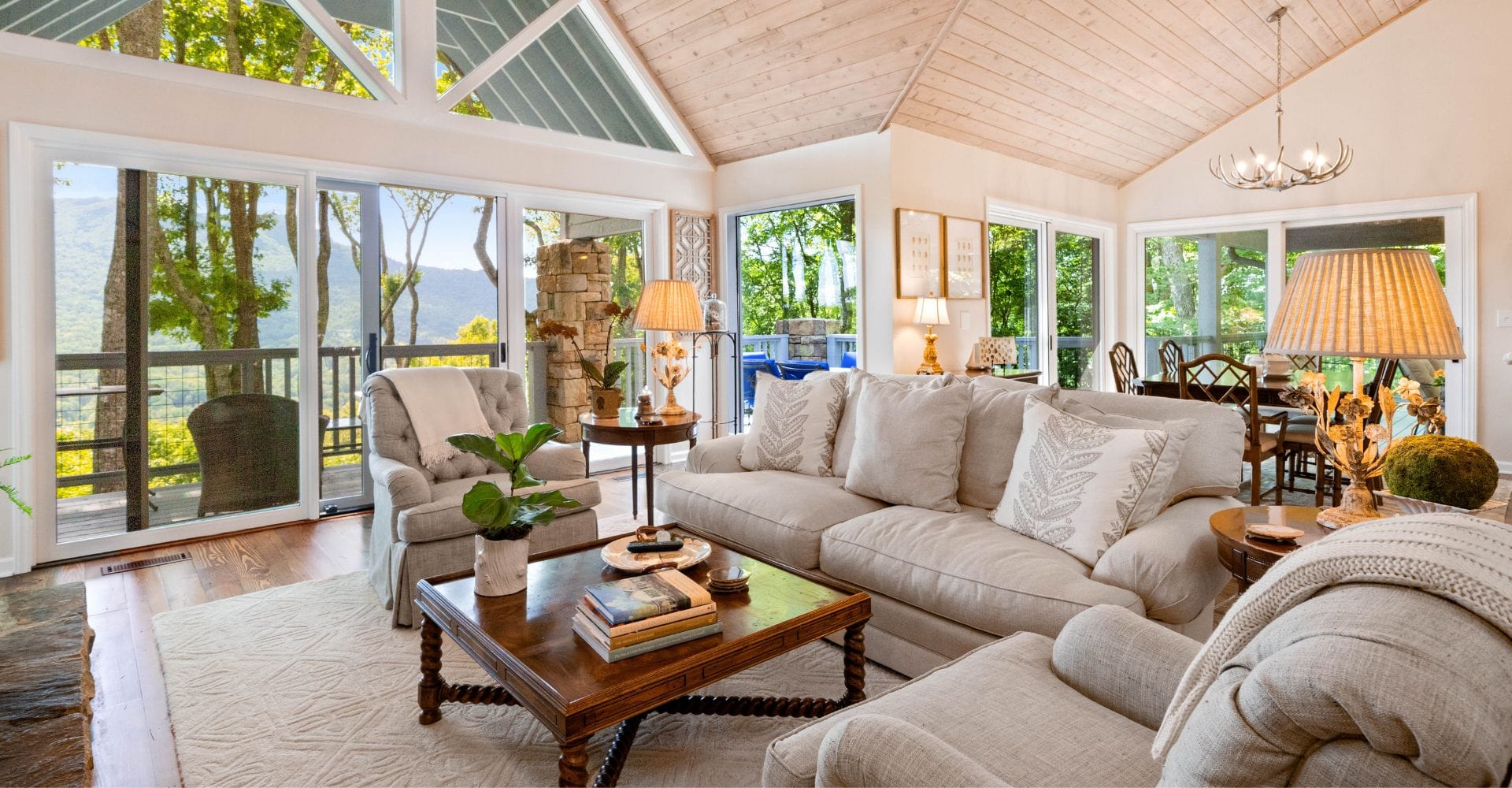 Essential Living Room Furniture Pieces Every Home Needs