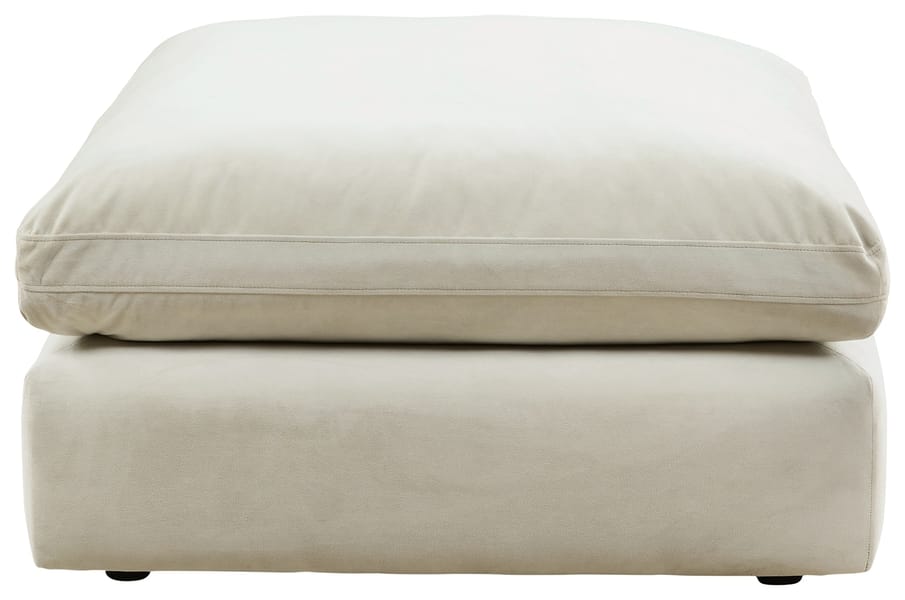 Ashley Living Room Sophie Oversized Accent Ottoman 1570408