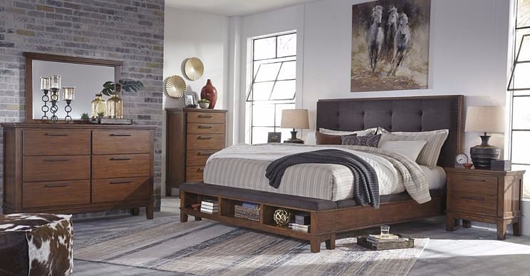 Ashley Furniture - Ralene Upholstered King Bed