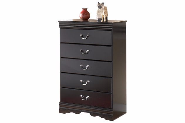 Ashley Furniture - Huey Vinyeard Chest
