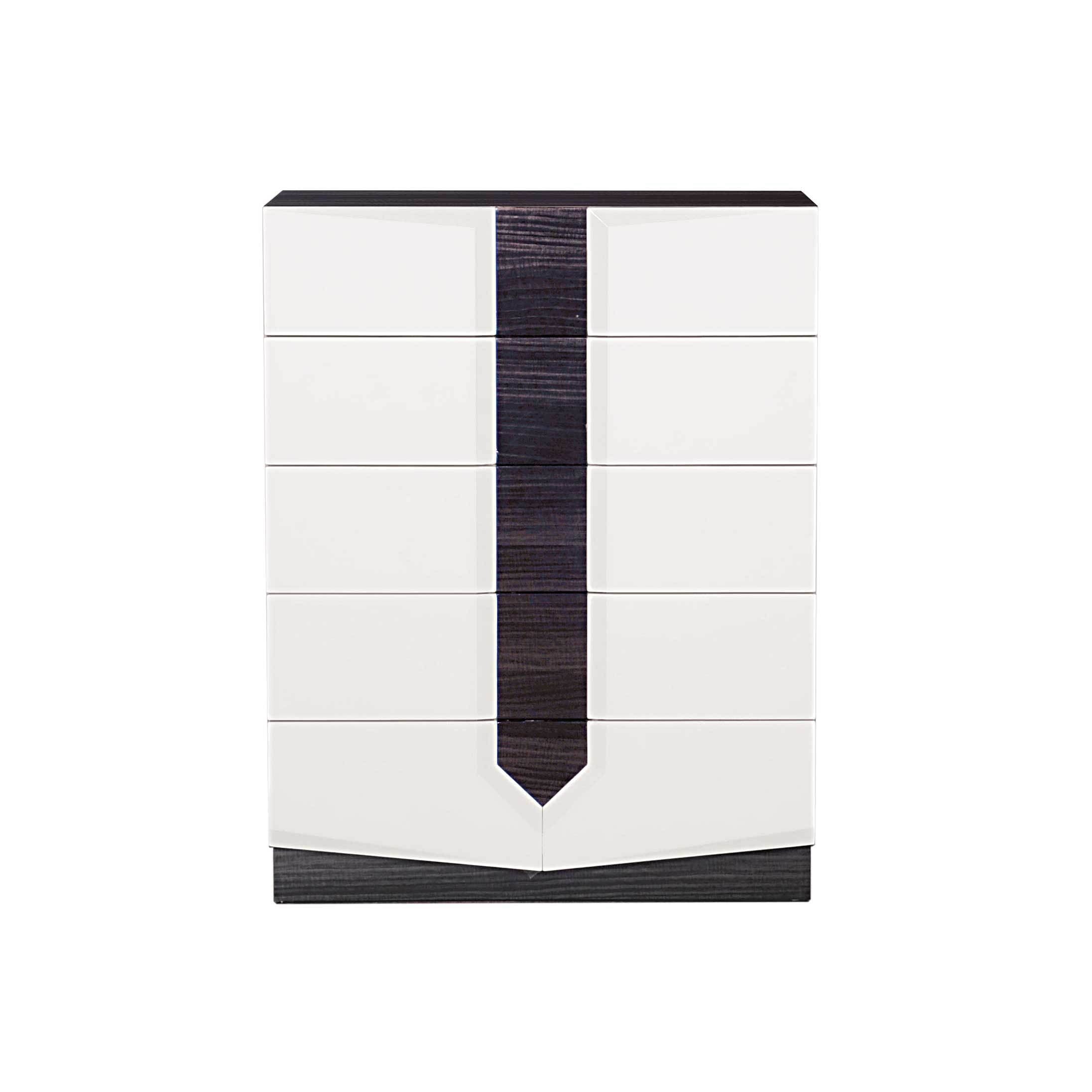 Hudson Chest