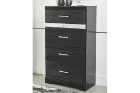 Ashley Furniture - Starberry Chest
