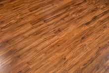 Cali Vinyl Pro - Classic Acacia Luxury