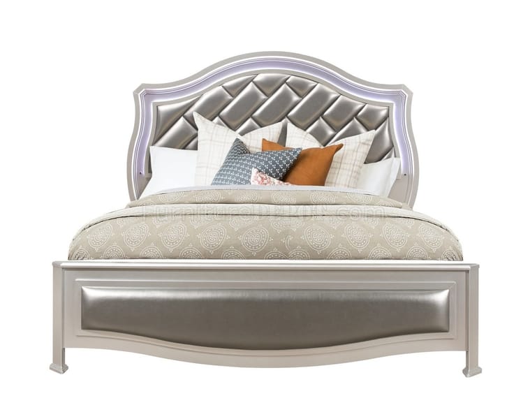Remi Bedroom Set