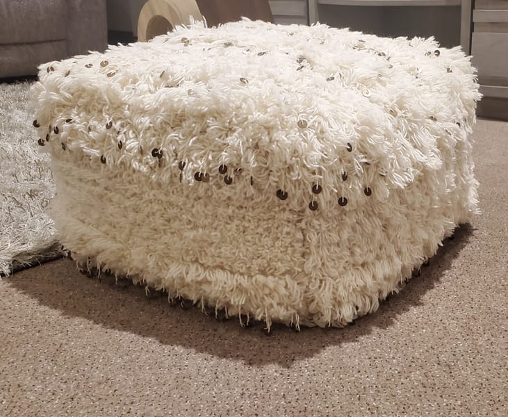Ashley Furniture - Ava Ottoman Ivory