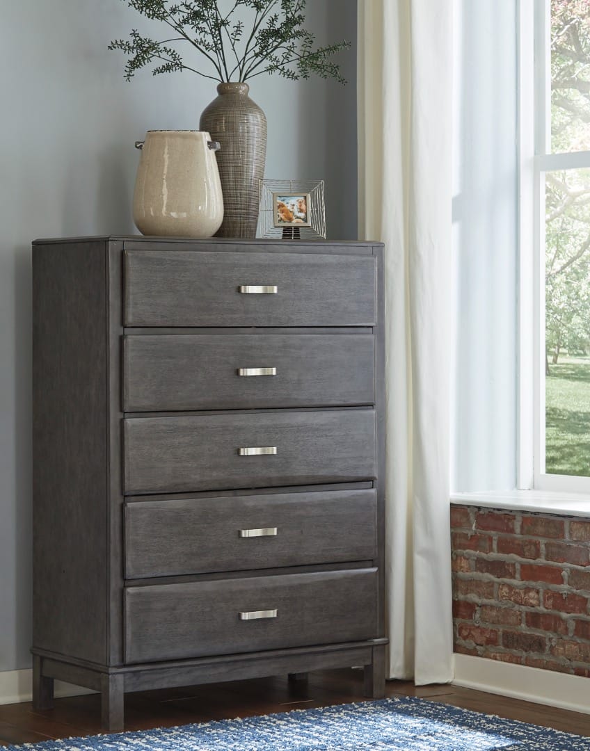 Ashley Furniture - Baltimore 5 Drawer Chest