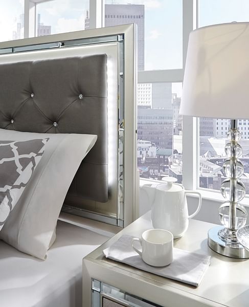 Ashley Furniture - Lonnix Queen Bed