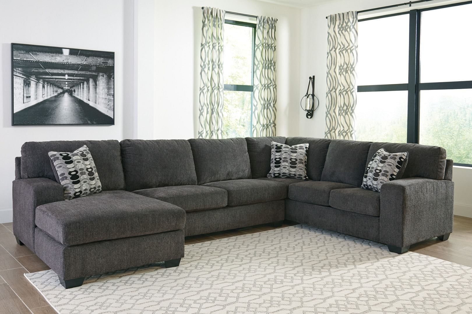 Ballin Sectional with Left Chaise - SPECIAL PRICE