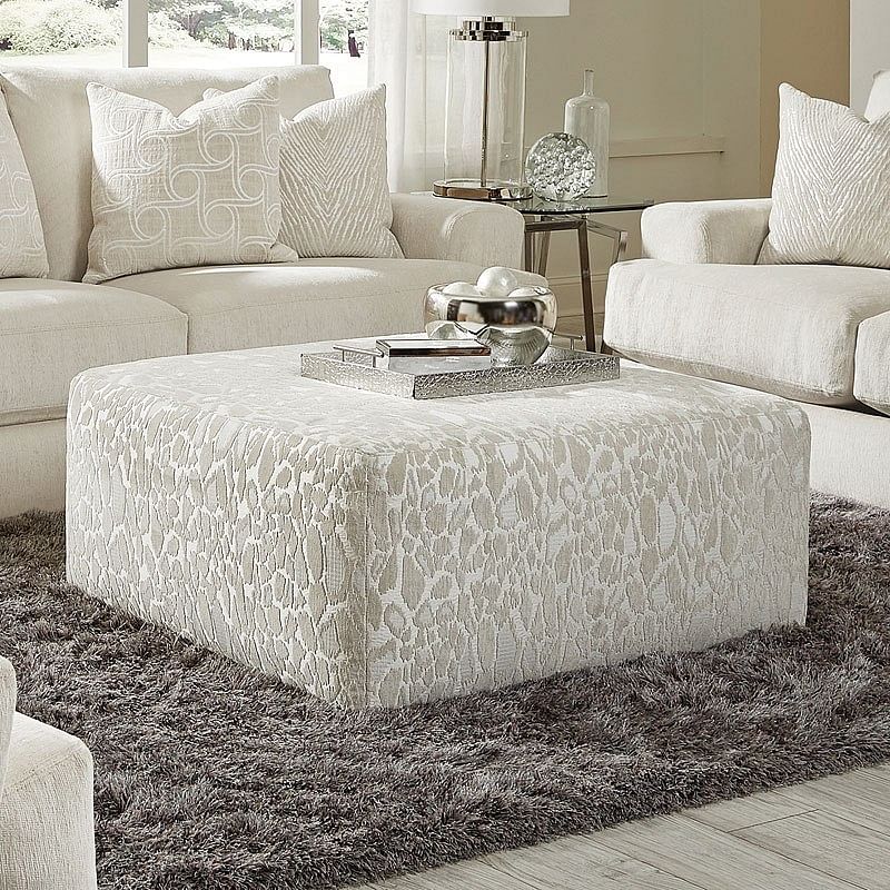 Lamar Cocktail Ottoman