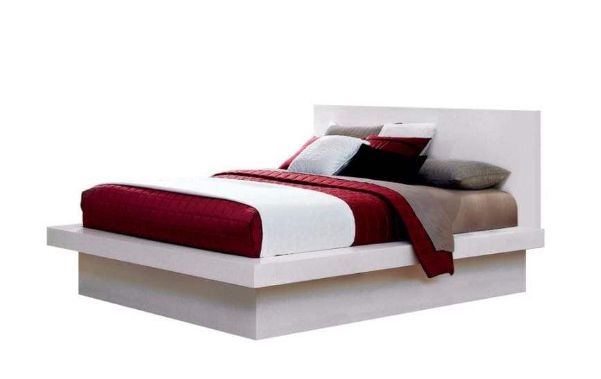 Jessica Platform King Bedroom Set in White Finish - Queen Bed and Dresser, Mirror