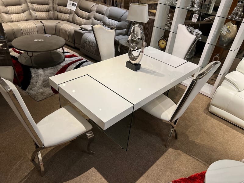 Sky Modern Dining Table in High Gloss