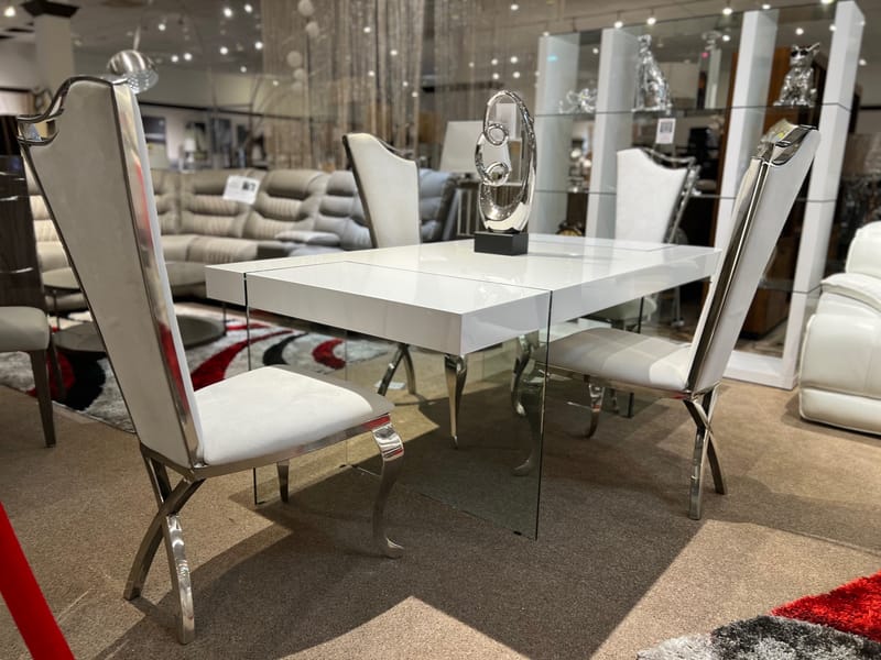 Sky Modern Dining Table in High Gloss