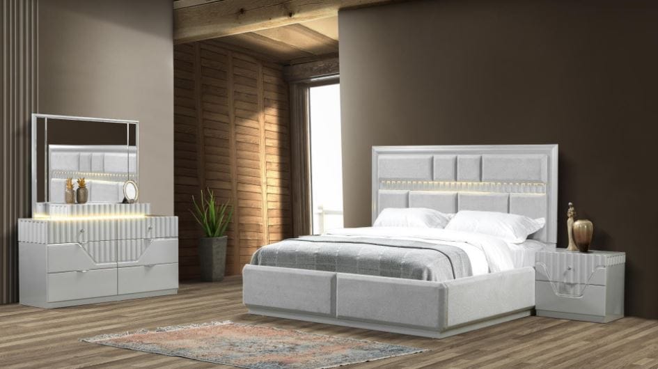 Miami Queen 4 Pc Bedroom Set in White