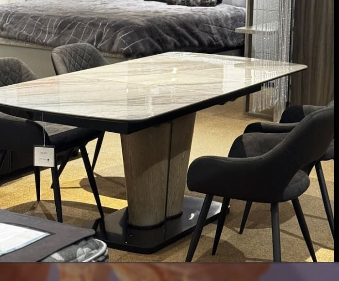 Morocco Dining Table