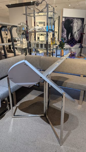 43″ Round Foldaway Dining Table