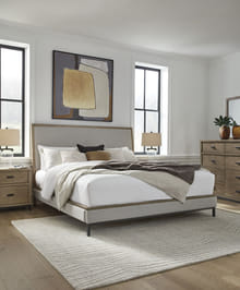 Tomtyn Queen Upholstered Bed