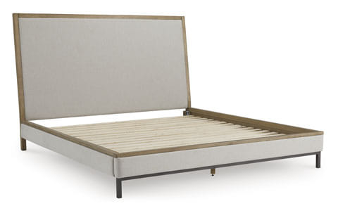 Tomtyn Queen Upholstered Bed