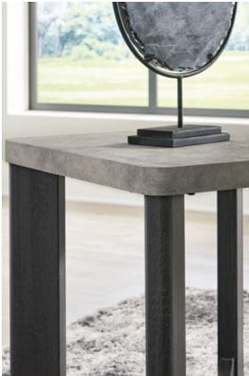 Sharstorm Occasional Table Set (3-Piece)