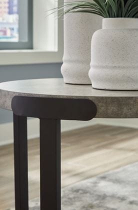 DARTHURST 3-PIECE OCCASIONAL TABLE SET