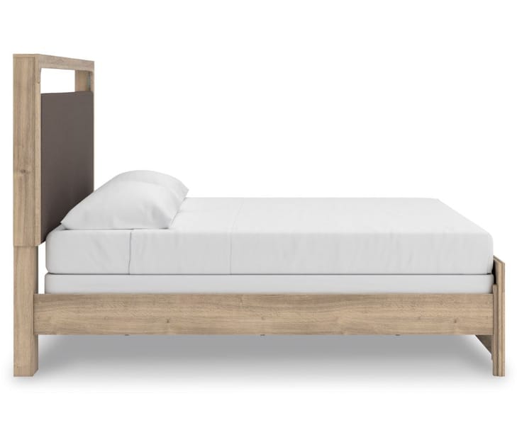 KINLANNI KING UPHOLSTERED PANEL BED