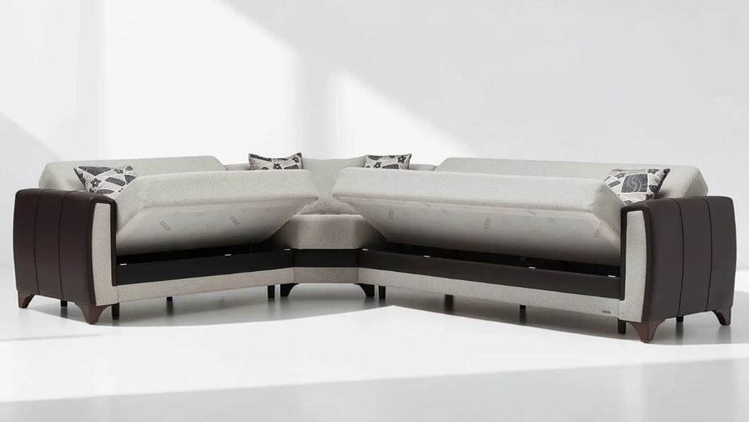 NIBULD SLEEPER SECTIONAL IN CREAM