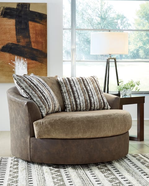 Ashley Living Room Alesbury Oversized Swivel Accent Chair 1870421