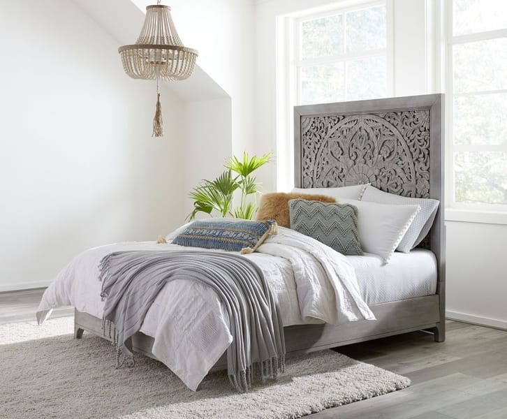 Modus Bedroom Boho Chic Carved Platform Bed In Washed White 1JQ9H6