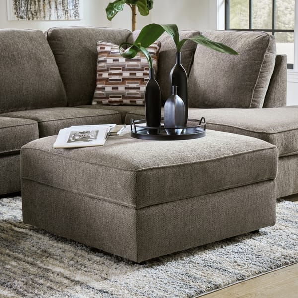 Ashley Living Room O'Phannon Ottoman With Storage 2940211