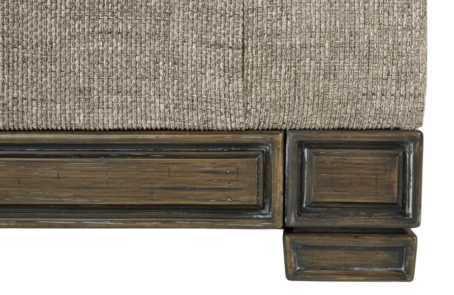 Ashley Living Room Einsgrove Sofa 3230238