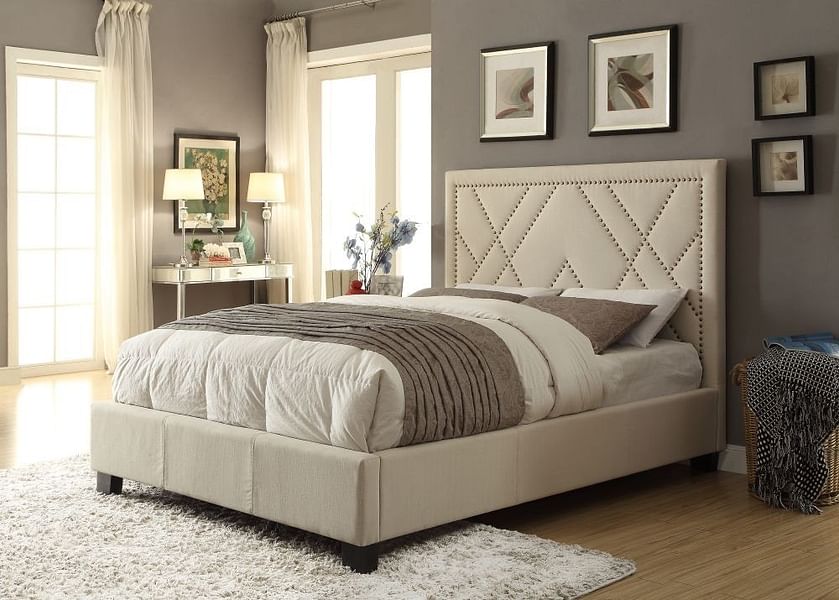 Modus Bedroom Vienne Nailhead Upholstered Platform Storage Bed In Powder 3Z45D720