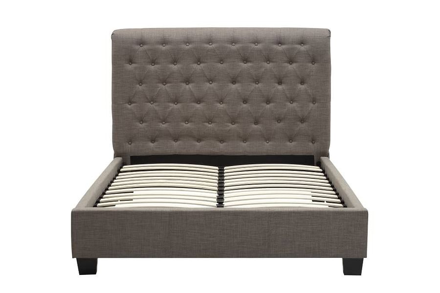 Modus Bedroom Royal Tufted Platform Bed In Dolphin Linen 3ZH3L411