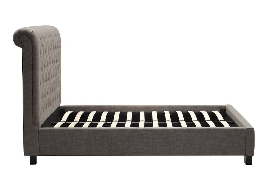 Modus Bedroom Royal Tufted Platform Bed In Dolphin Linen 3ZH3L411