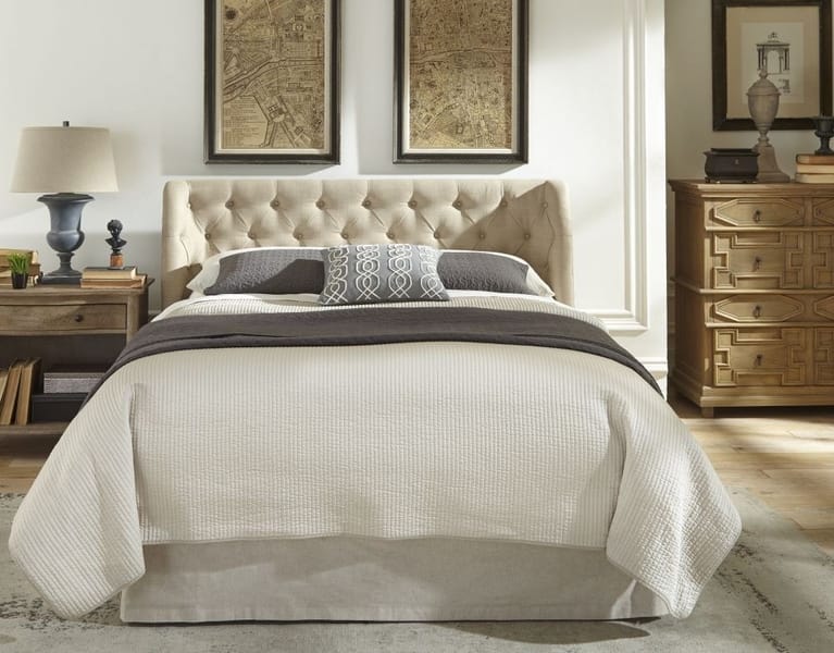 Modus Bedroom Levi Tufted Platform Bed In Toast Linen 3ZL7L446