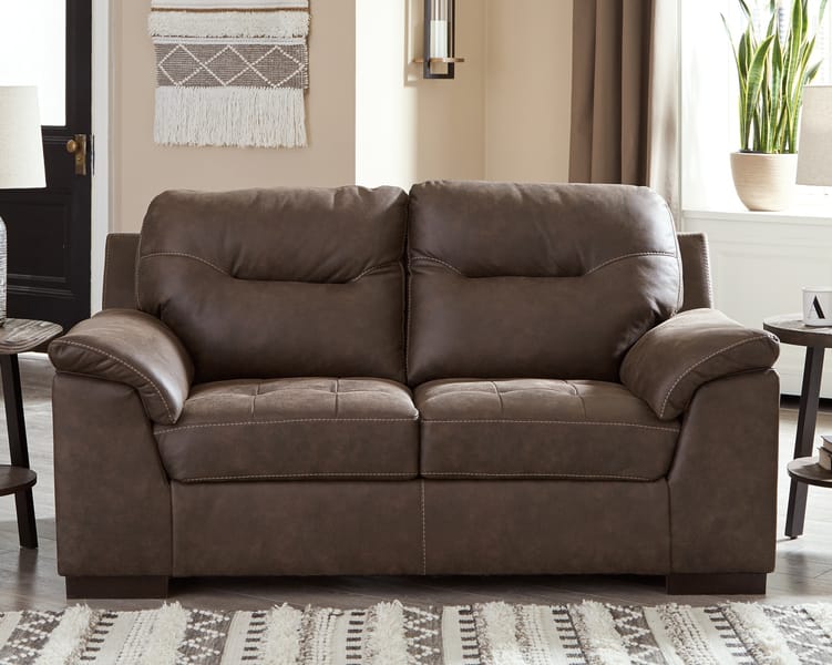 Ashley Living Room Maderla Loveseat 6200235