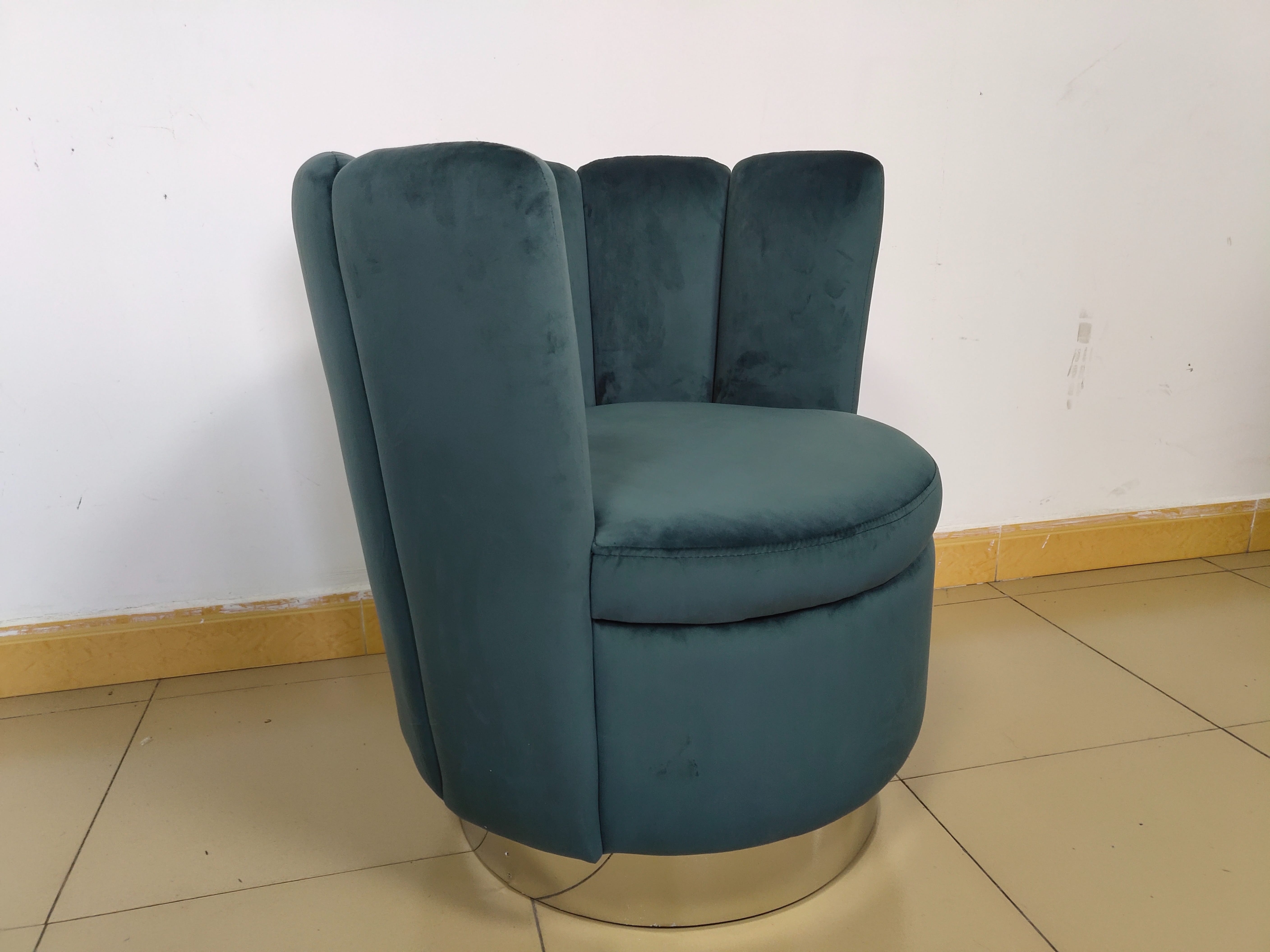 Coaster Living Room Swivel Chair 905646