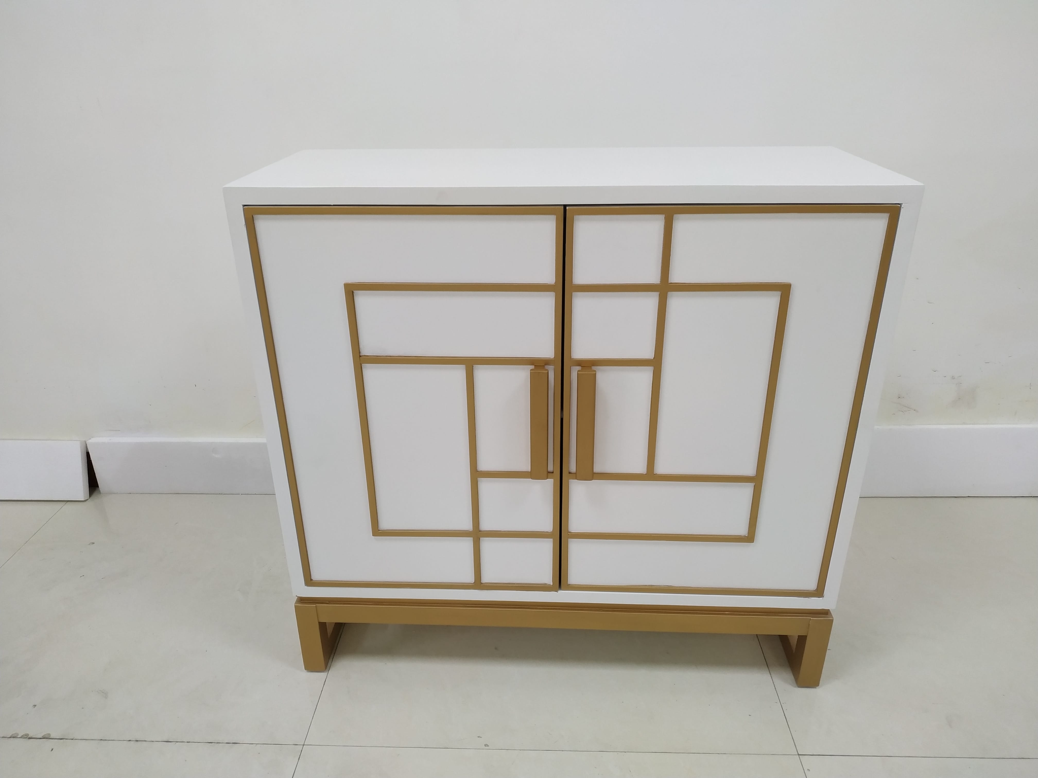 Coaster Living Room Accent Cabinet 953454