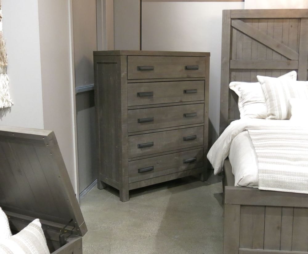 Modus Bedroom Taryn Chest In Rustic Grey 9Y1384