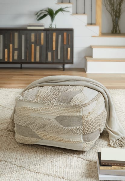 Ashley Living Room Cartlow Pouf A1000589