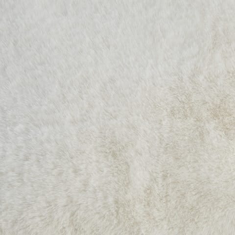 Ashley Bedroom Gariland Throw (Set of 3) A1000909