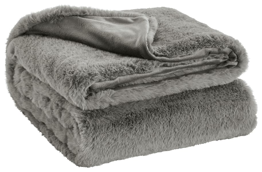 Ashley Bedroom Gariland Throw (Set of 3) A1000914