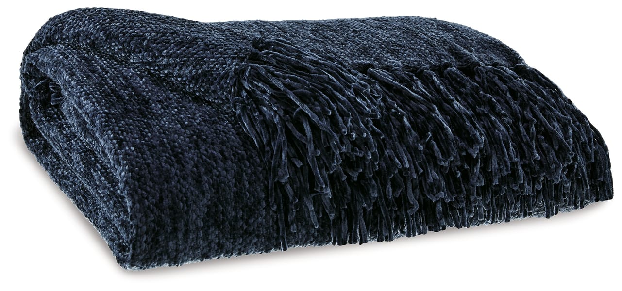 Ashley Bedroom Tamish Throw (Set of 3) A1001022