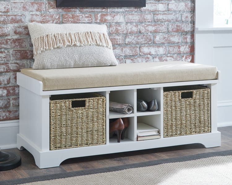 Ashley Living Room Dowdy Storage Bench A3000119