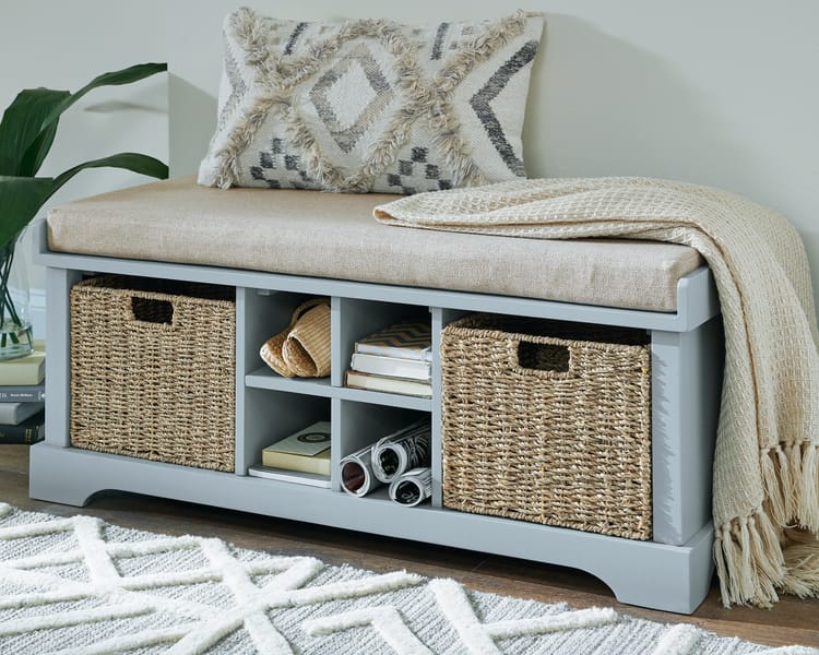 Ashley Living Room Dowdy Storage Bench A3000120