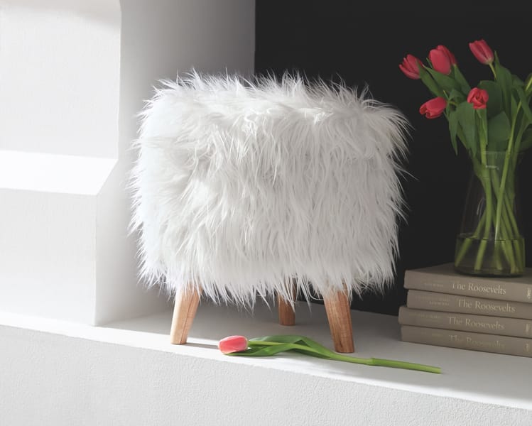 Ashley Living Room Elson Storage Ottoman A3000284