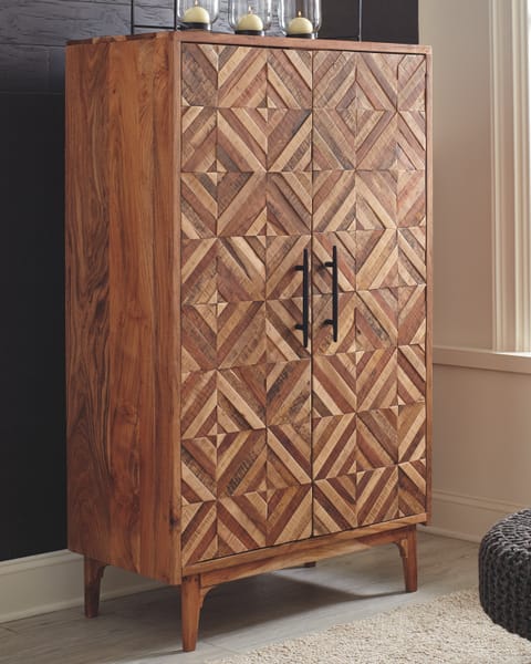 Ashley Living Room Gabinwell Accent Cabinet A4000267
