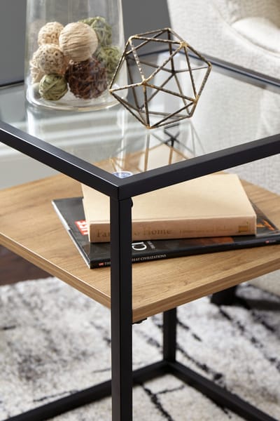 Ashley Living Room Harrelburg Accent Table A4000375