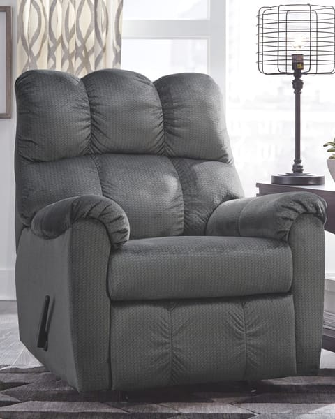 Ashley Living Room Foxfield Recliner 1040325