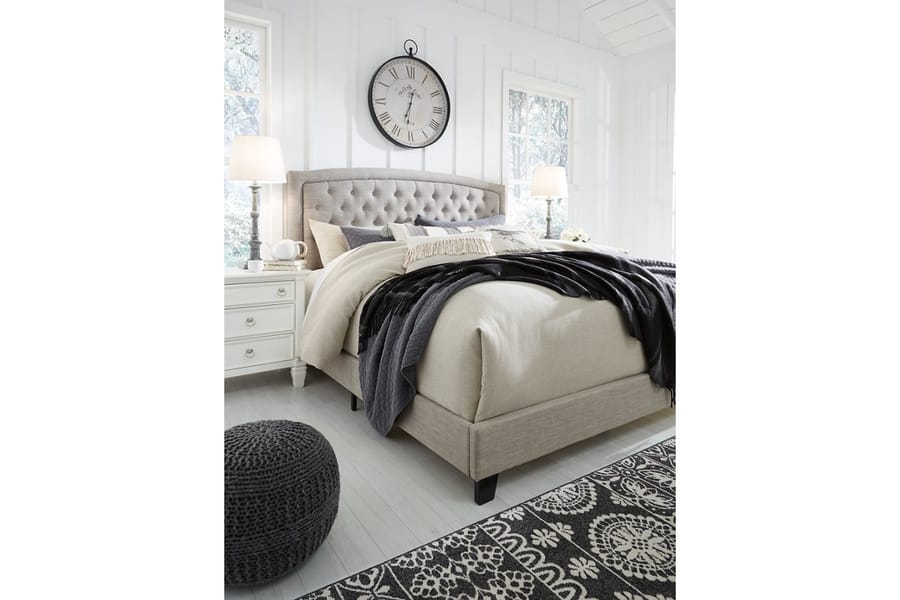 Ashley Bedroom Jerary Queen Upholstered Bed B090-781