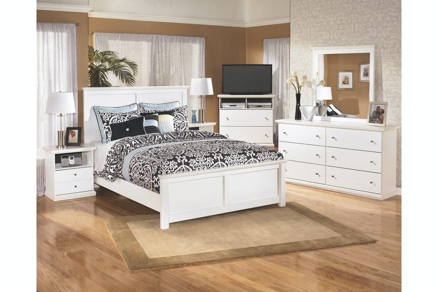 Ashley Bedroom Dresser B139-31