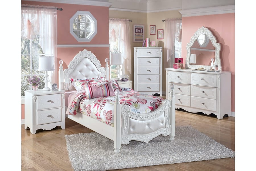 Princes Exquisite Nightstand